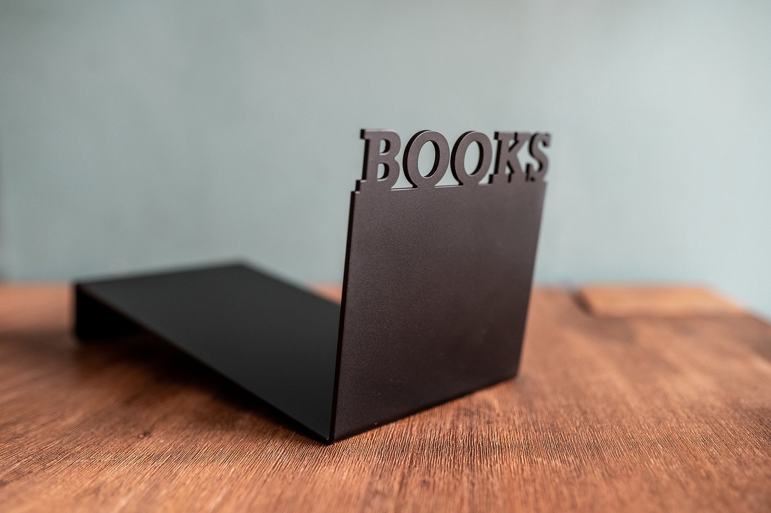 BOOKS Z - držák knih_01